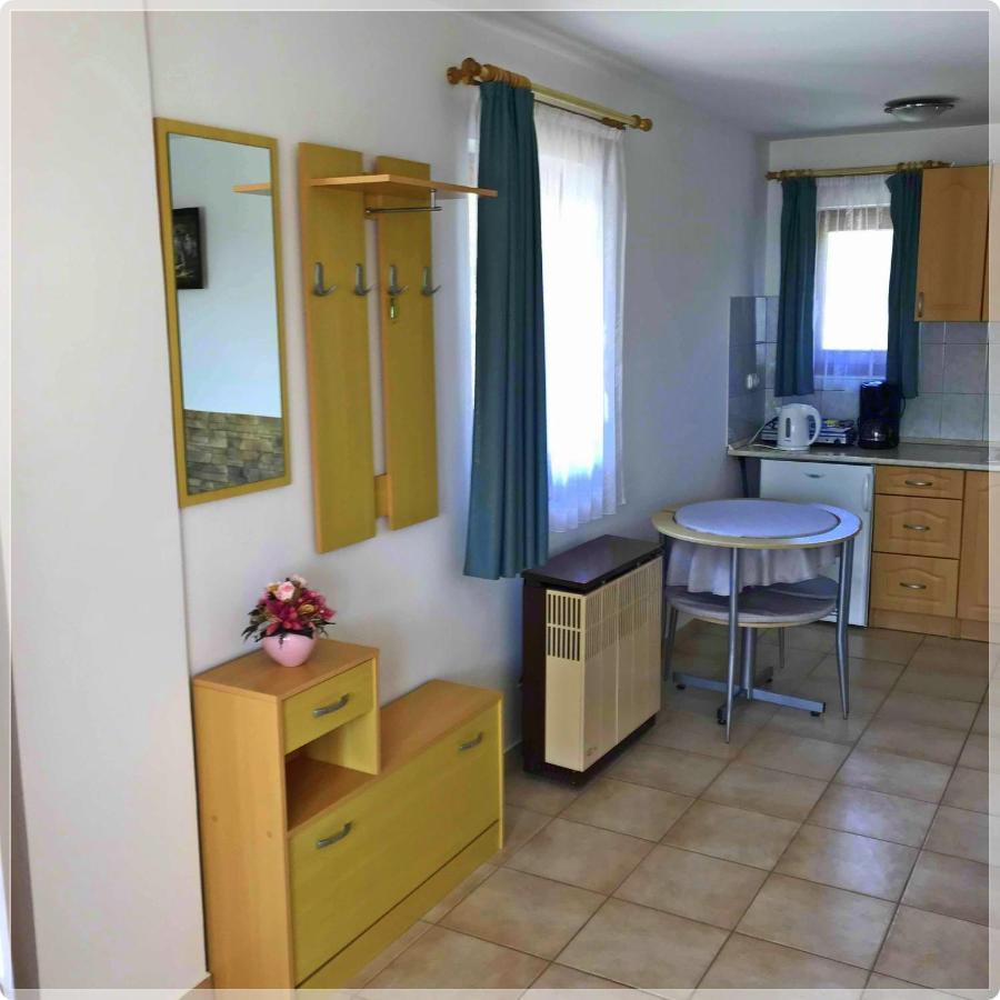 Kleines Haus Διαμέρισμα Hévíz Εξωτερικό φωτογραφία